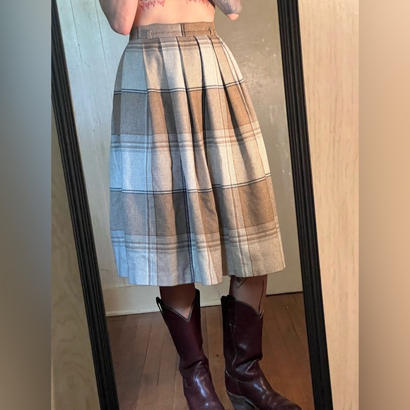 Vintage Plaid Skirt - Picture 1 of 6
